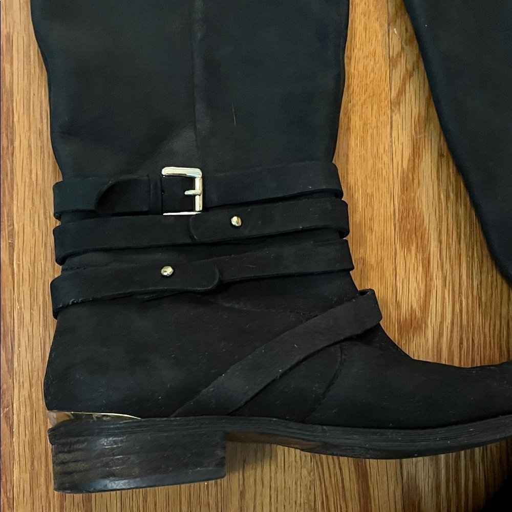 Steve Madden Albany Style Black Leather Low Heeled Boots size 8.5 - Picture 2 of 12